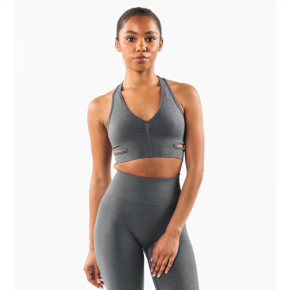 Alphalete Stratus Bra XS